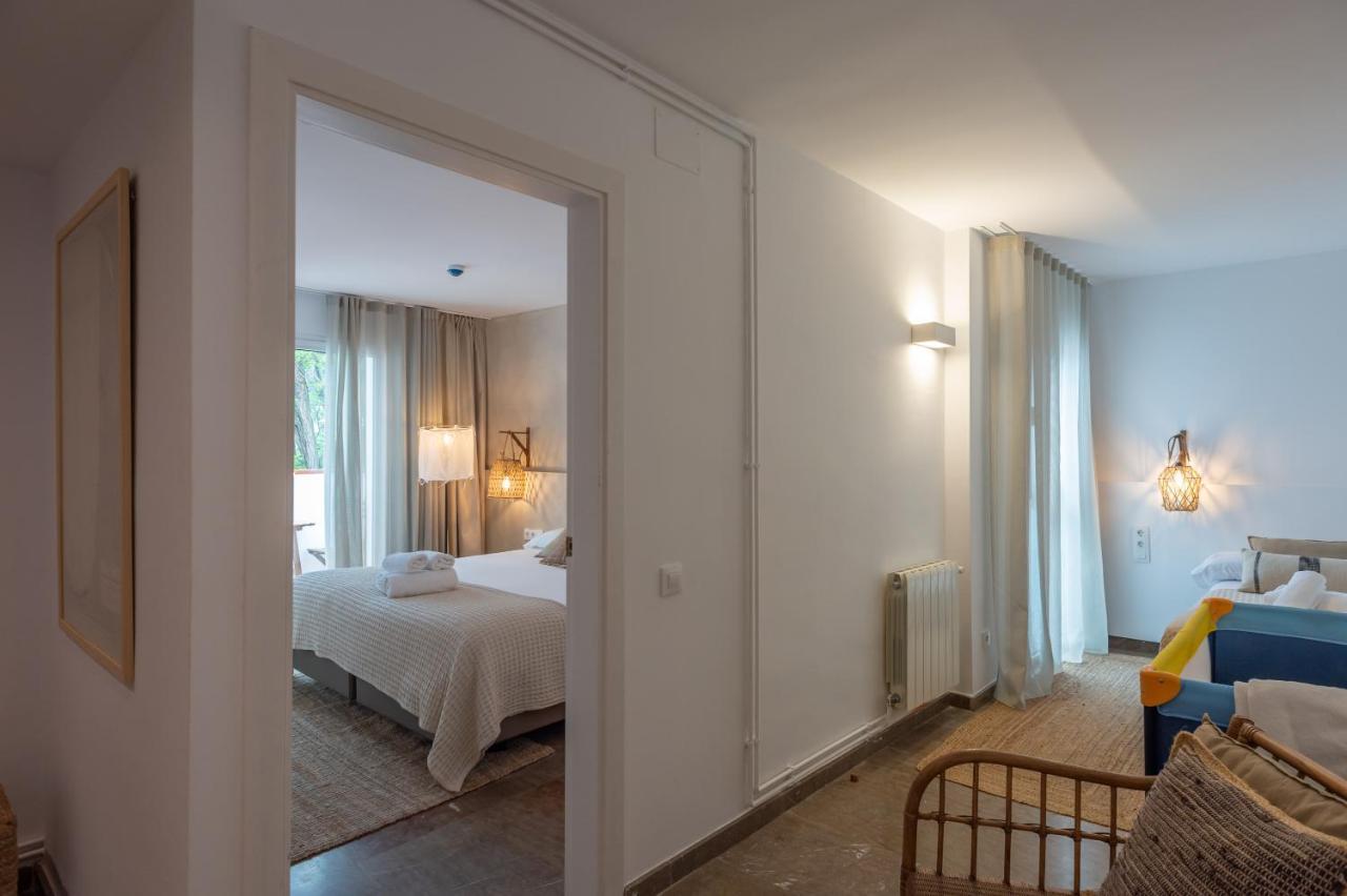 Hostal Es Niu De Тамариу Экстерьер фото